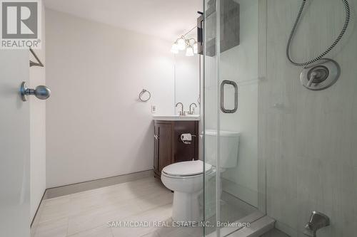 1404 - 10 Yonge Street, Toronto, ON - Indoor Photo Showing Bathroom