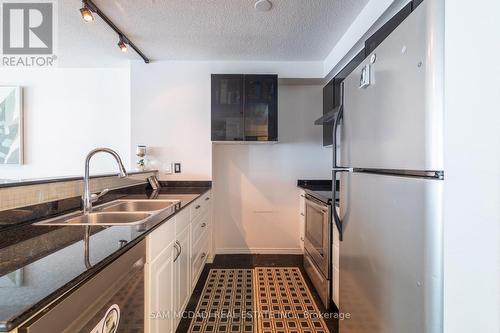 1404 - 10 Yonge Street, Toronto, ON - Indoor Photo Showing Kitchen With Double Sink