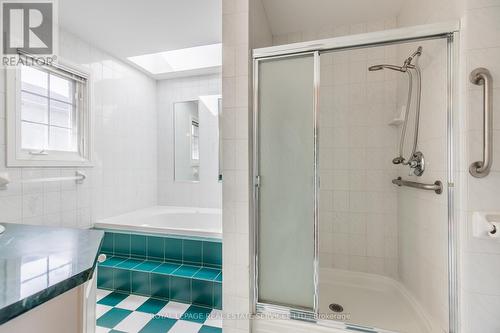 57 Orr Crescent, Hamilton, ON - Indoor Photo Showing Bathroom