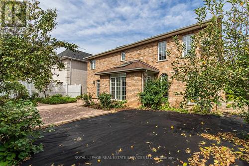 57 Orr Crescent, Hamilton, ON - Outdoor