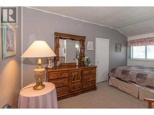 3983 Broadway Avenue, Smithers, BC - Indoor Photo Showing Bedroom