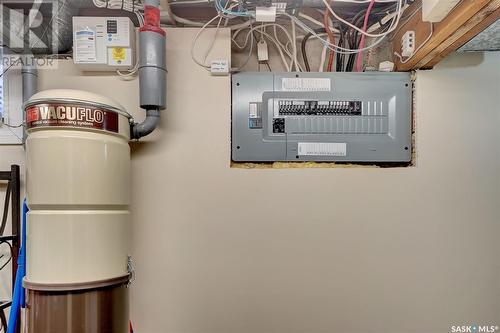 18 Young Crescent, Regina, SK - Indoor Photo Showing Basement