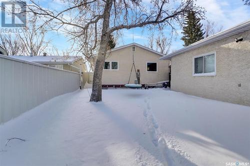 18 Young Crescent, Regina, SK - Outdoor