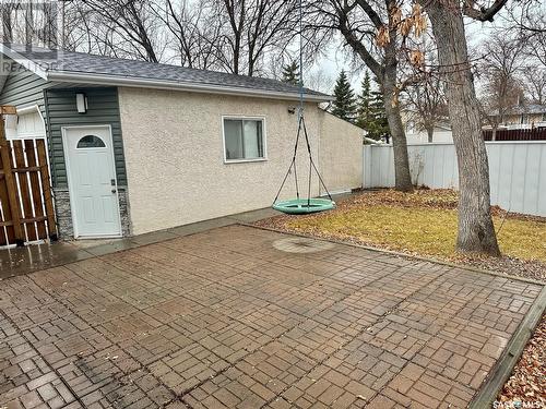 18 Young Crescent, Regina, SK - Outdoor