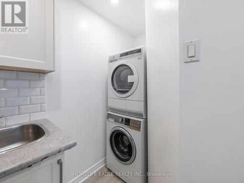 87 Longview Drive, Bradford West Gwillimbury, ON - Indoor Photo Showing Laundry Room