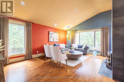 1628 Petrie Way, Mississauga, ON - Indoor Photo Showing Dining Room