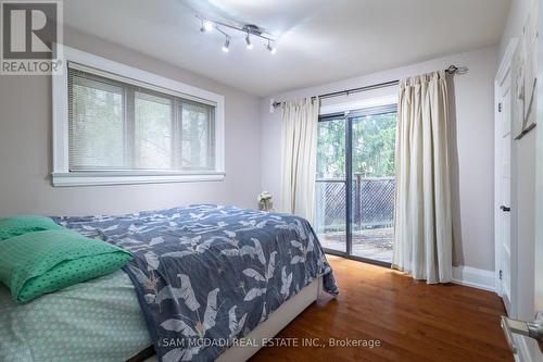 1628 Petrie Way, Mississauga, ON - Indoor Photo Showing Bedroom