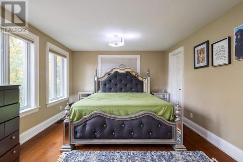 1628 Petrie Way, Mississauga, ON - Indoor Photo Showing Bedroom