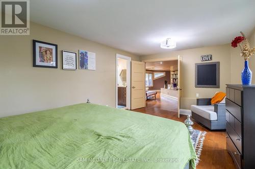 1628 Petrie Way, Mississauga, ON - Indoor Photo Showing Bedroom