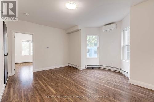 152 Sanford Avenue S, Hamilton, ON - Indoor Photo Showing Other Room