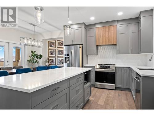 3645 Sillaro Place, Kamloops, BC - Indoor Photo Showing Kitchen With Upgraded Kitchen