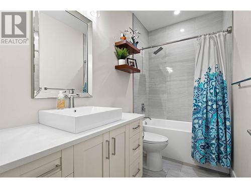 3645 Sillaro Place, Kamloops, BC - Indoor Photo Showing Bathroom