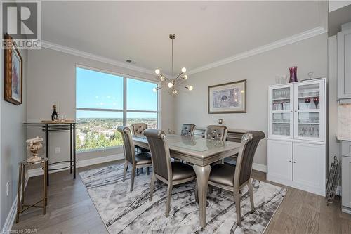 1880 Gordon Street Unit# 805, Guelph, ON - Indoor Photo Showing Dining Room