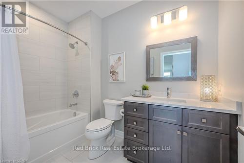 805 - 1880 Gordon Street, Guelph (Guelph South), ON - Indoor Photo Showing Bathroom