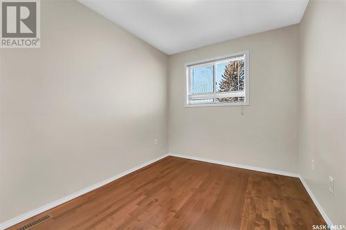 216 Dunlop Street, Saskatoon, SK - Indoor Photo Showing Other Room