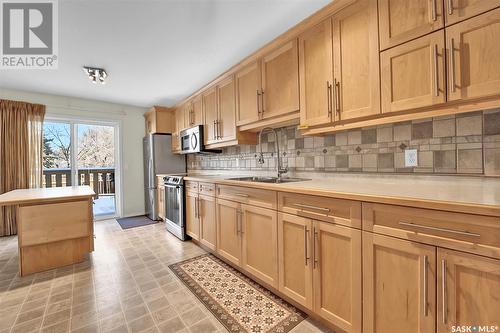 216 Dunlop Street, Saskatoon, SK - Indoor Photo Showing Kitchen With Double Sink