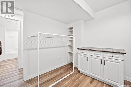 229 Badger Court, Saskatoon, SK - Indoor With Storage