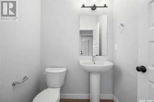 167 Kostiuk Crescent, Saskatoon, SK - Indoor Photo Showing Bathroom