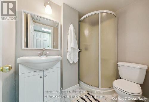 112 - 2149 Mountain Grove Avenue, Burlington, ON - Indoor Photo Showing Bathroom