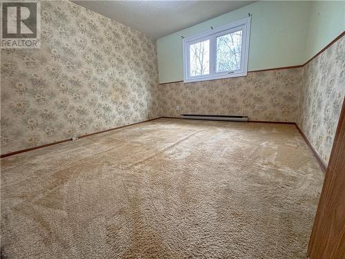 57 Laurier, Elliot Lake, ON - Indoor Photo Showing Other Room