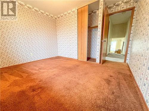 57 Laurier, Elliot Lake, ON - Indoor Photo Showing Other Room