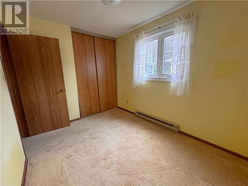 57 Laurier, Elliot Lake, ON - Indoor Photo Showing Other Room