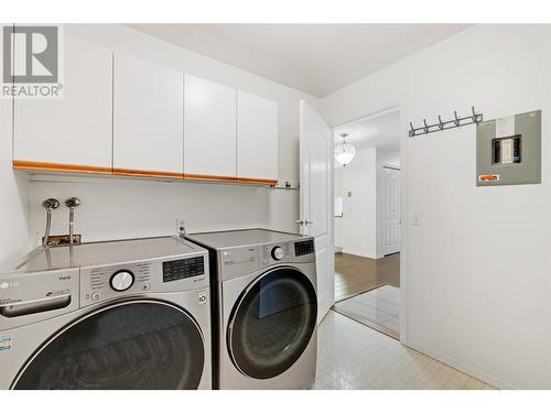 Large walk in Laundry Room - 985 Klo Road Unit# 319, Kelowna, BC - Indoor Photo Showing Laundry Room