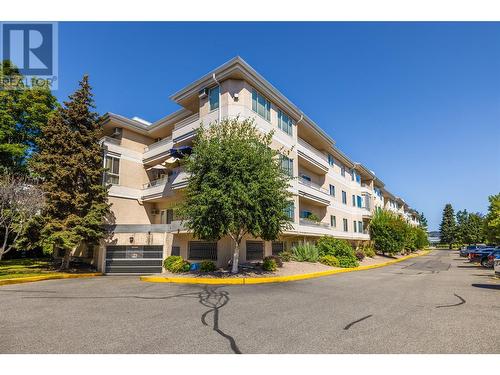 985 Klo Road Unit# 319, Kelowna, BC - Outdoor With Balcony With Facade