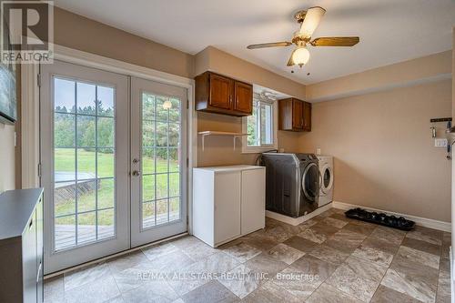 32 Kenedon Drive, Kawartha Lakes, ON - Indoor Photo Showing Laundry Room