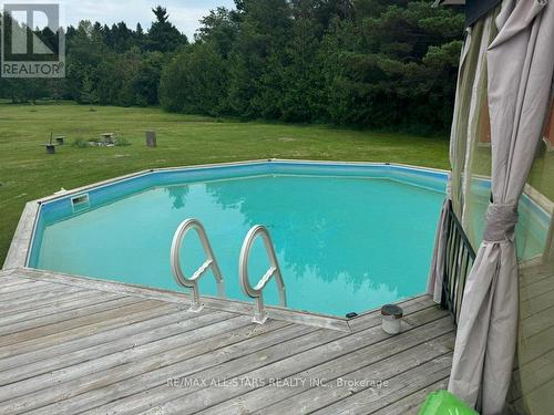 32 Kenedon Drive, Kawartha Lakes, ON - Outdoor With Above Ground Pool