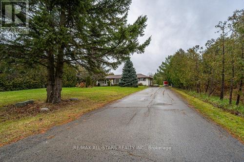 32 Kenedon Drive, Kawartha Lakes, ON - Outdoor