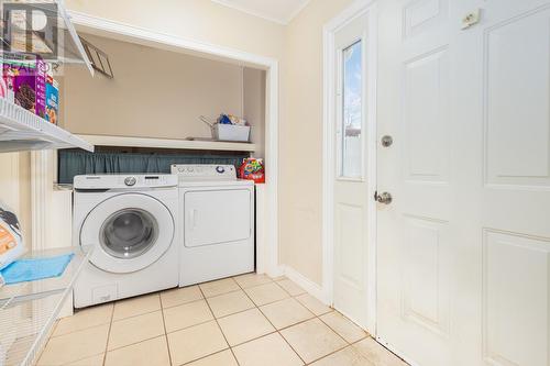 4 Trinity Street, St. John'S, NL - Indoor Photo Showing Laundry Room