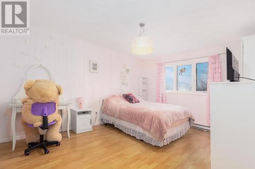 4 Trinity Street, St. John'S, NL - Indoor Photo Showing Bedroom