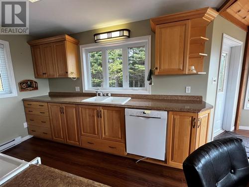 1 Ship Cove Road, Port Rexton, NL - Indoor Photo Showing Kitchen