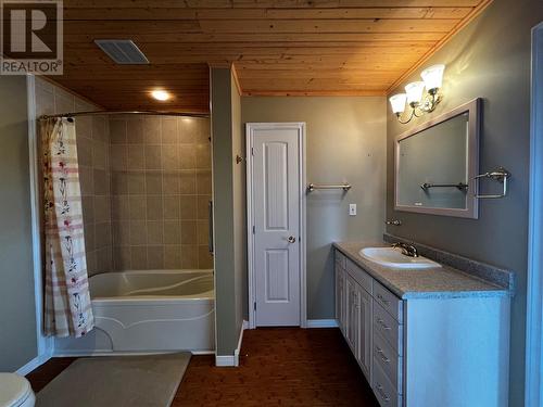 1 Ship Cove Road, Port Rexton, NL - Indoor Photo Showing Bathroom