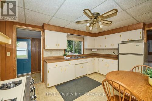 11357 Fowler Road, Wainfleet, ON - Indoor Photo Showing Kitchen With Double Sink