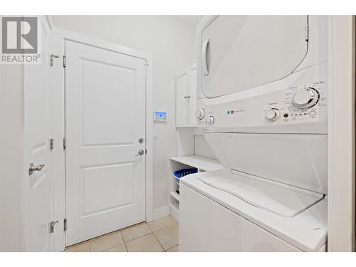 9749 Santina Road, Lake Country, BC - Indoor Photo Showing Laundry Room