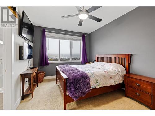 9749 Santina Road, Lake Country, BC - Indoor Photo Showing Bedroom