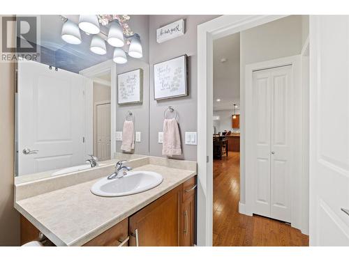 9749 Santina Road, Lake Country, BC - Indoor Photo Showing Bathroom