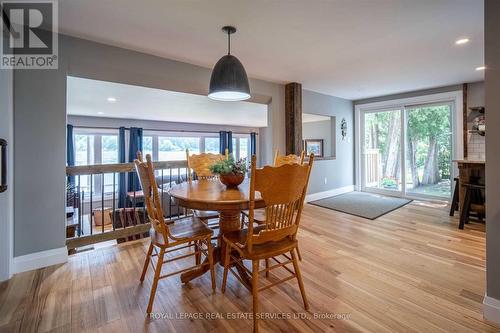 2365 Selwyn Bay Lane, Smith-Ennismore-Lakefield, ON - Indoor Photo Showing Dining Room