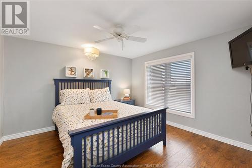 206 Robson Road, Leamington, ON - Indoor Photo Showing Bedroom