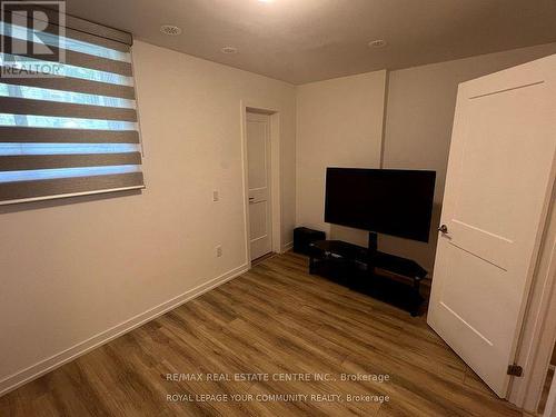 27 - 57 Finch Avenue, Toronto, ON - Indoor Photo Showing Other Room