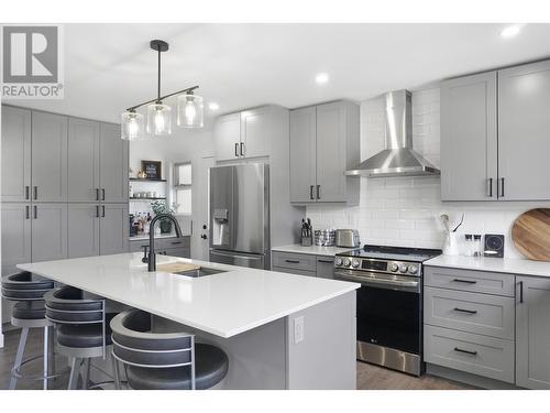 1694 Kingfisher Avenue, Kitimat, BC - Indoor Photo Showing Kitchen With Upgraded Kitchen