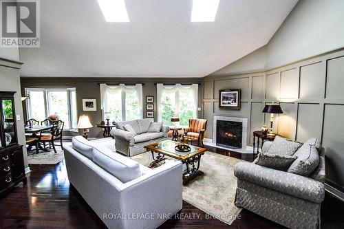 24 - 141 Welland Vale Road, St. Catharines (453 - Grapeview), ON - Indoor Photo Showing Living Room With Fireplace