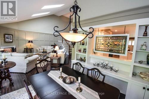 24 - 141 Welland Vale Road, St. Catharines (453 - Grapeview), ON - Indoor Photo Showing Dining Room