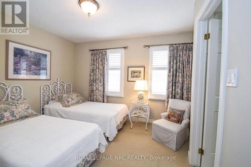 24 - 141 Welland Vale Road, St. Catharines (453 - Grapeview), ON - Indoor Photo Showing Bedroom