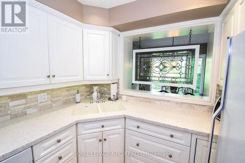 24 - 141 Welland Vale Road, St. Catharines (453 - Grapeview), ON - Indoor Photo Showing Kitchen