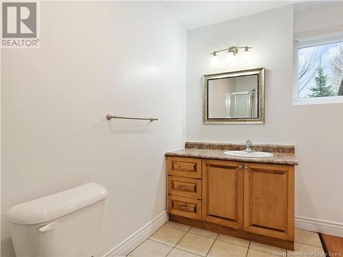 28 Blanchard Street, Dieppe, NB - Indoor Photo Showing Bathroom