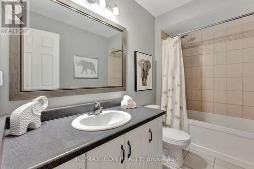 30 Patterson Drive, North Dumfries, ON - Indoor Photo Showing Bathroom