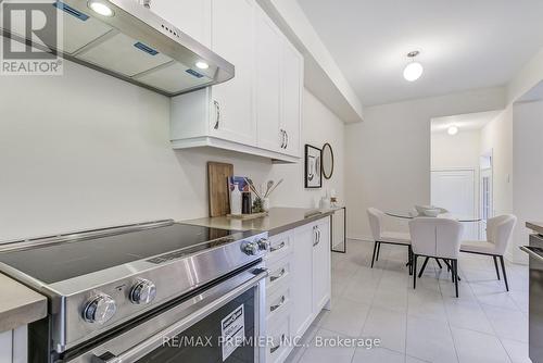 305 Coronation Road, Whitby, ON - Indoor Photo Showing Kitchen